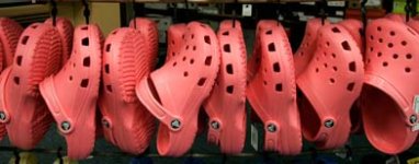 crocs-pd.jpg
